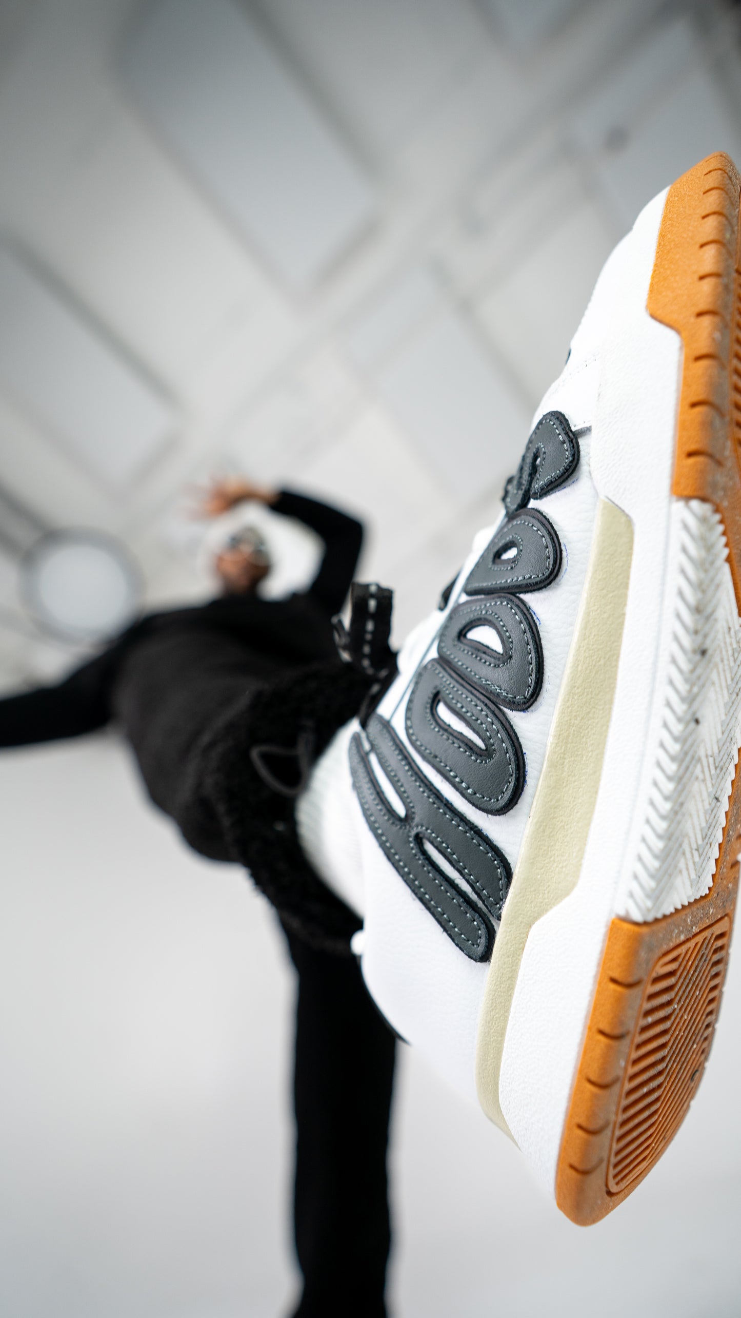 HOODS "Statement" // Mono Gum