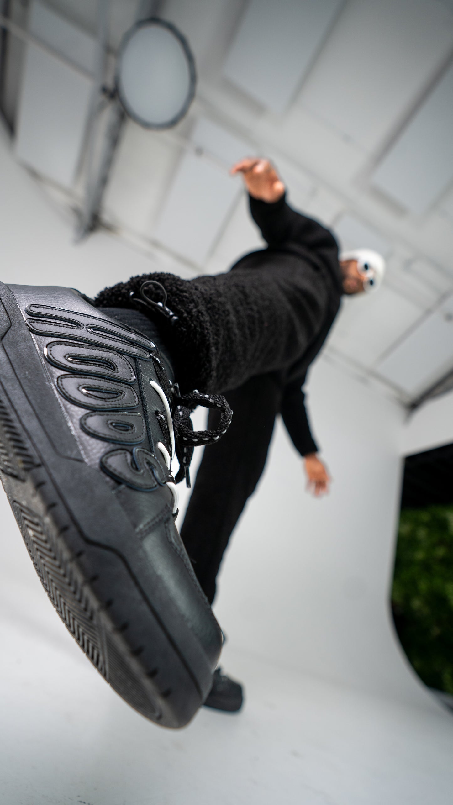 HOODS "Statement" // Triple Black